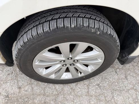 Used 2013 Subaru Forester 2.5X Premium w/ All-Weather Plus Pkg image 9