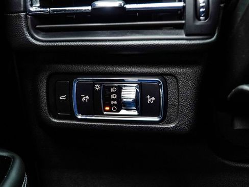 Used 2023 Lincoln Corsair FWD image 35