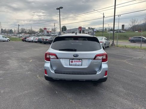 Used 2017 Subaru Outback 2.5i Limited w/ Popular Package #5 AWD/4WD image 7