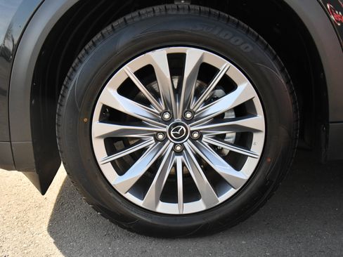 Used 2024 MAZDA CX-90 3.3 Turbo w/ Preferred Plus image 12