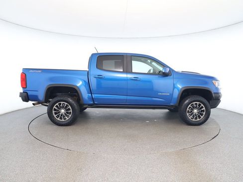 Used 2020 Chevrolet Colorado ZR2 image 6