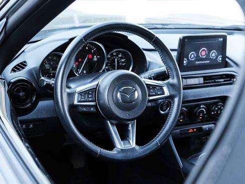 Used 2023 MAZDA MX-5 Miata Club w/ Brembo/BBS Recaro Package RWD image 18