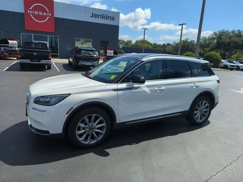 Used 2020 Lincoln Corsair FWD image 13