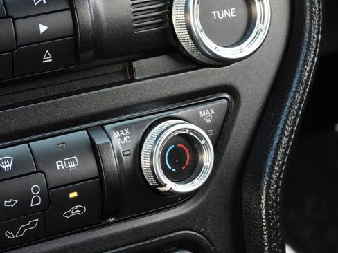Used 2017 Ford Mustang GT w/ Black Accent Package RWD image 64
