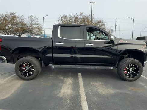 Used 2019 Chevrolet Silverado 1500 LTZ w/ LTZ Premium Package image 9