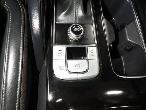 Used 2022 Kia Telluride LX FWD image 20