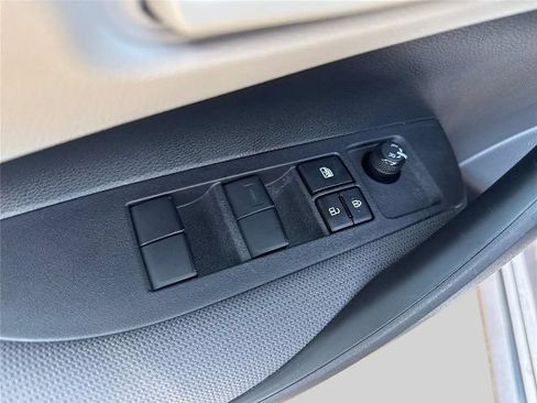 Used 2024 Toyota Corolla LE w/ LE Premium Package FWD image 18