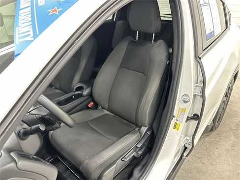 Used 2022 Honda HR-V Sport image 14