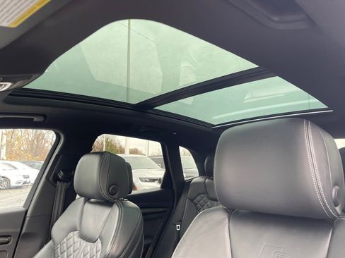 Used 2020 Audi SQ5 Premium Plus image 19