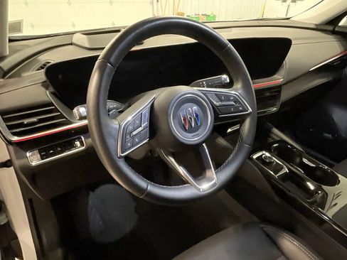 Used 2025 Buick Envision Preferred image 19