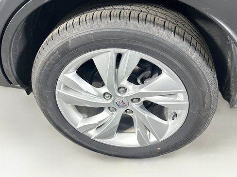 Used 2025 Buick Encore GX Preferred image 11