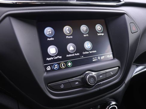 Used 2023 Chevrolet TrailBlazer LS FWD image 8