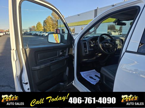 Used 2018 RAM 1500 Tradesman w/ Protection Group image 16
