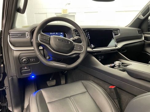 New 2026 Jeep Grand Wagoneer 2WD image 12