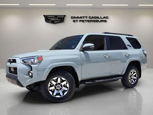 Used 2023 Toyota 4Runner TRD Off-Road Premium w/ Moonroof Package AWD/4WD image 1