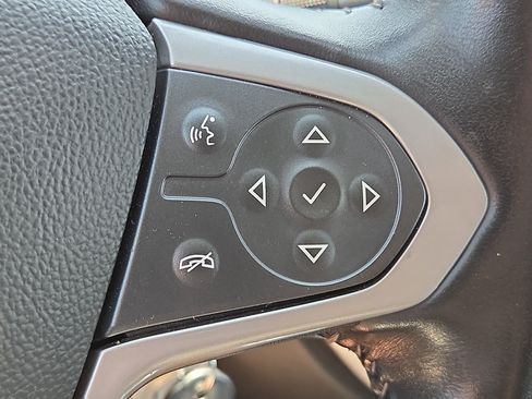Used 2022 Chevrolet Colorado ZR2 AWD/4WD image 22