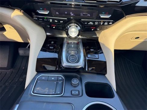 Used 2024 Acura MDX Technology image 17