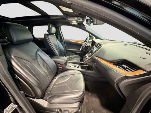 Used 2019 Lincoln MKC Reserve w/ MKC Climate Package image 23