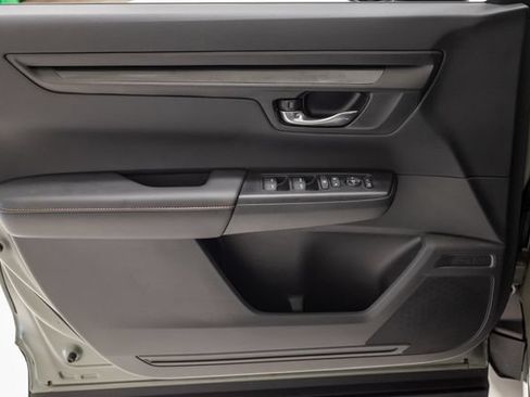 Used 2026 Honda CR-V TrailSport image 7