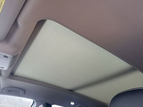 New 2026 Volkswagen Atlas SE image 11