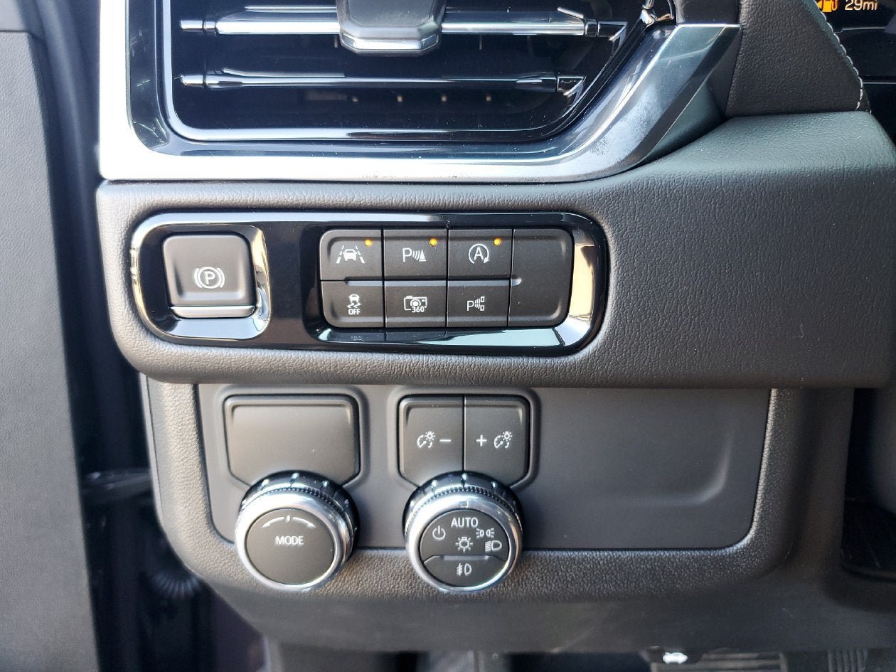 New 2027 GMC Yukon Denali w/ Sun & Power Step Package RWD image 29
