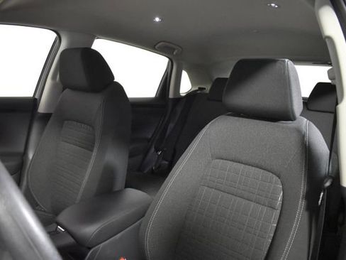Used 2025 Honda HR-V LX image 10
