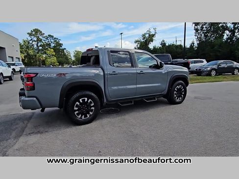 Used 2024 Nissan Frontier PRO-4X w/ Technology Package image 32