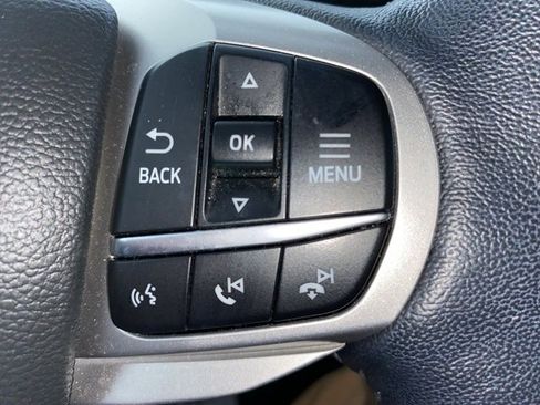 Certified 2022 Ford Explorer XLT w/ Equipment Group 202A image 17