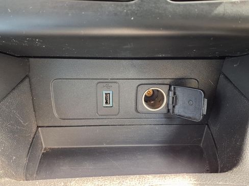 Used 2019 Ford Escape SEL AWD/4WD image 26
