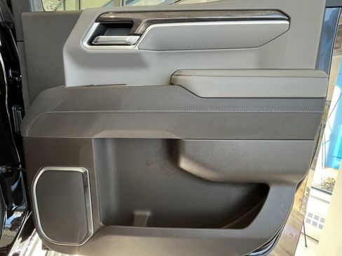 New 2026 Chevrolet Silverado 1500 LTZ w/ Technology Package AWD/4WD image 16