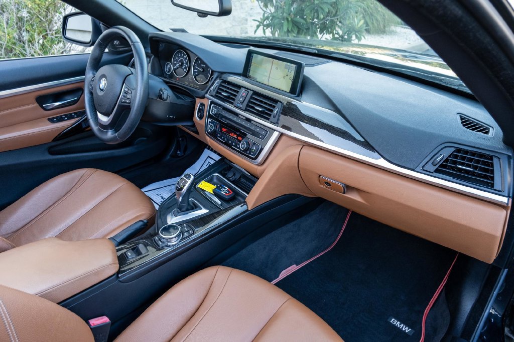 Used 2014 BMW 435i Convertible RWD image 29