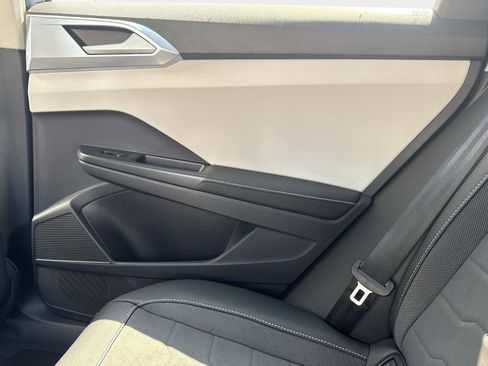 New 2025 Volkswagen Taos SE image 16