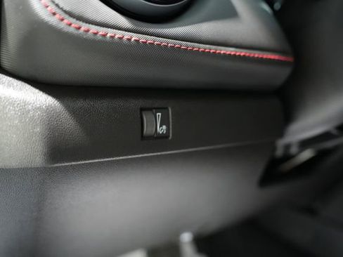 Used 2024 Chevrolet Colorado Z71 w/ Z71 Convenience Package 2 image 12