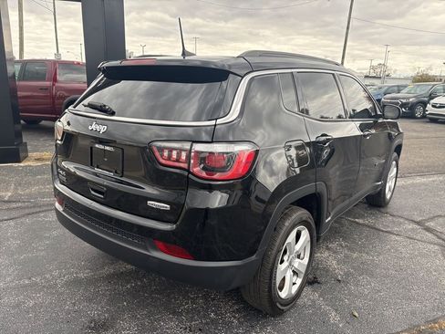 Used 2019 Jeep Compass Latitude w/ Popular Equipment Group image 8