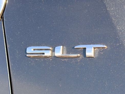 Used 2020 GMC Acadia SLT image 13