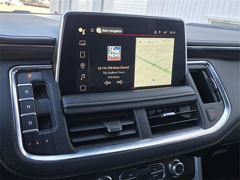 Used 2023 GMC Yukon XL SLT image 19