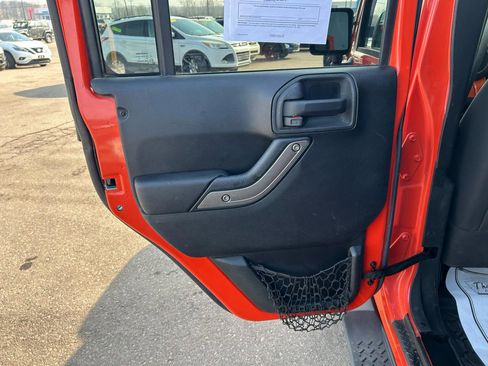 Used 2015 Jeep Wrangler Unlimited Sport w/ Quick Order Package 24S image 13