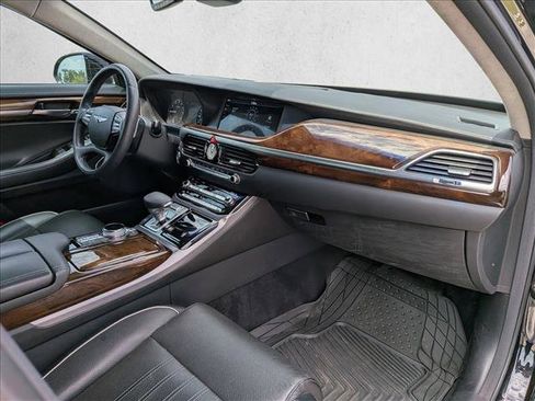 Used 2018 Genesis G90 5.0 Ultimate RWD image 22