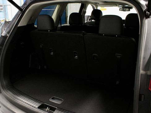 Used 2022 Kia Telluride EX w/ Towing Package AWD/4WD image 15