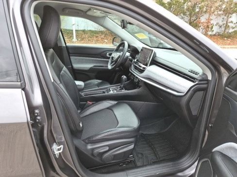 Used 2022 Jeep Compass Latitude image 12