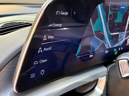 New 2026 Cadillac Lyriq Sport AWD/4WD image 24