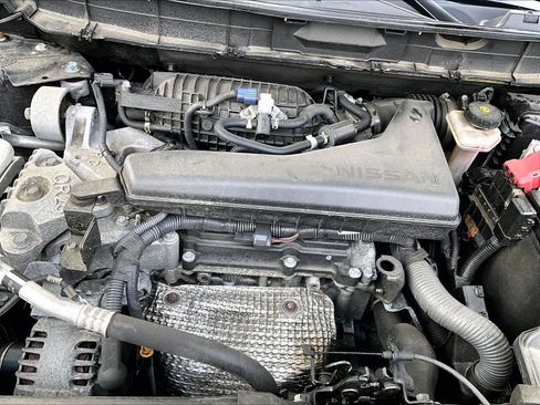 Used 2019 Nissan Rogue SV image 33