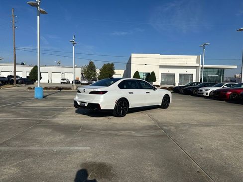 Certified 2025 BMW 760i xDrive w/ Luxury Rear Seating Package image 3