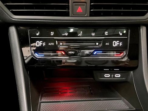 New 2026 Volkswagen Jetta SEL image 21