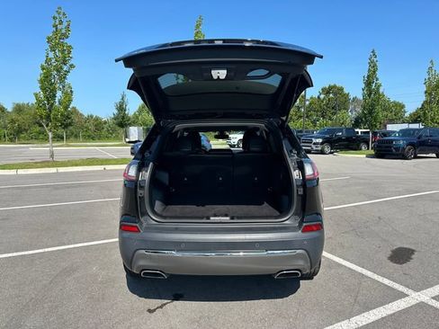 Used 2020 Jeep Cherokee Limited AWD/4WD image 17