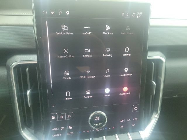 Used 2026 GMC Acadia Elevation w/ Elevation Premium Package FWD image 25