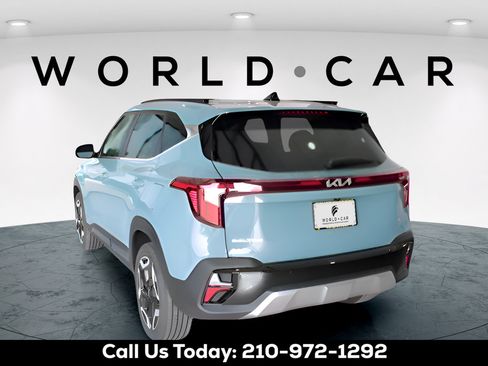 Used 2026 Kia Seltos SX AWD/4WD image 5