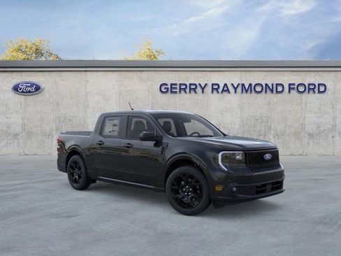 New 2026 Ford Maverick Lobo image 9