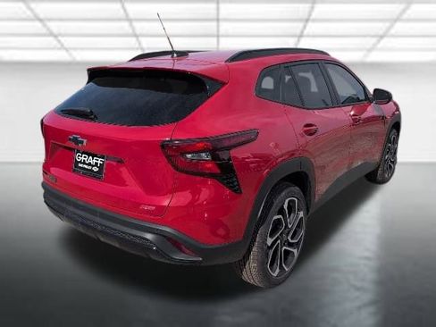 New 2026 Chevrolet Trax RS w/ Sunroof Package image 27