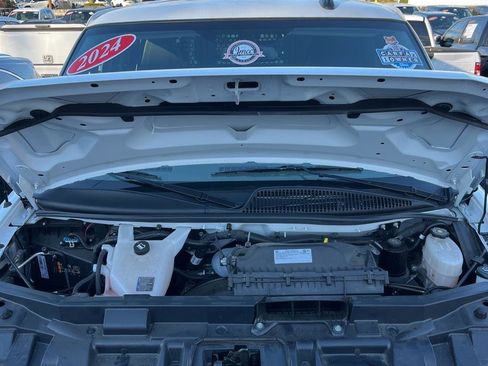 Used 2024 GMC Savana 2500 w/ Driver Convenience Package image 11